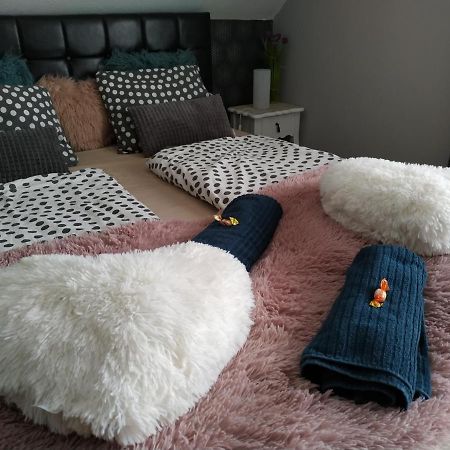Appartamento Orient Relax Garden Keszthely Esterno foto
