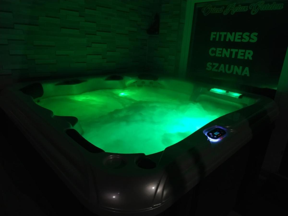 Appartamento Orient Relax Garden Keszthely Esterno foto