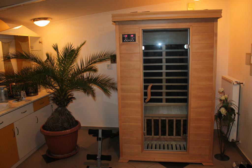 Appartamento Orient Relax Garden Keszthely Esterno foto
